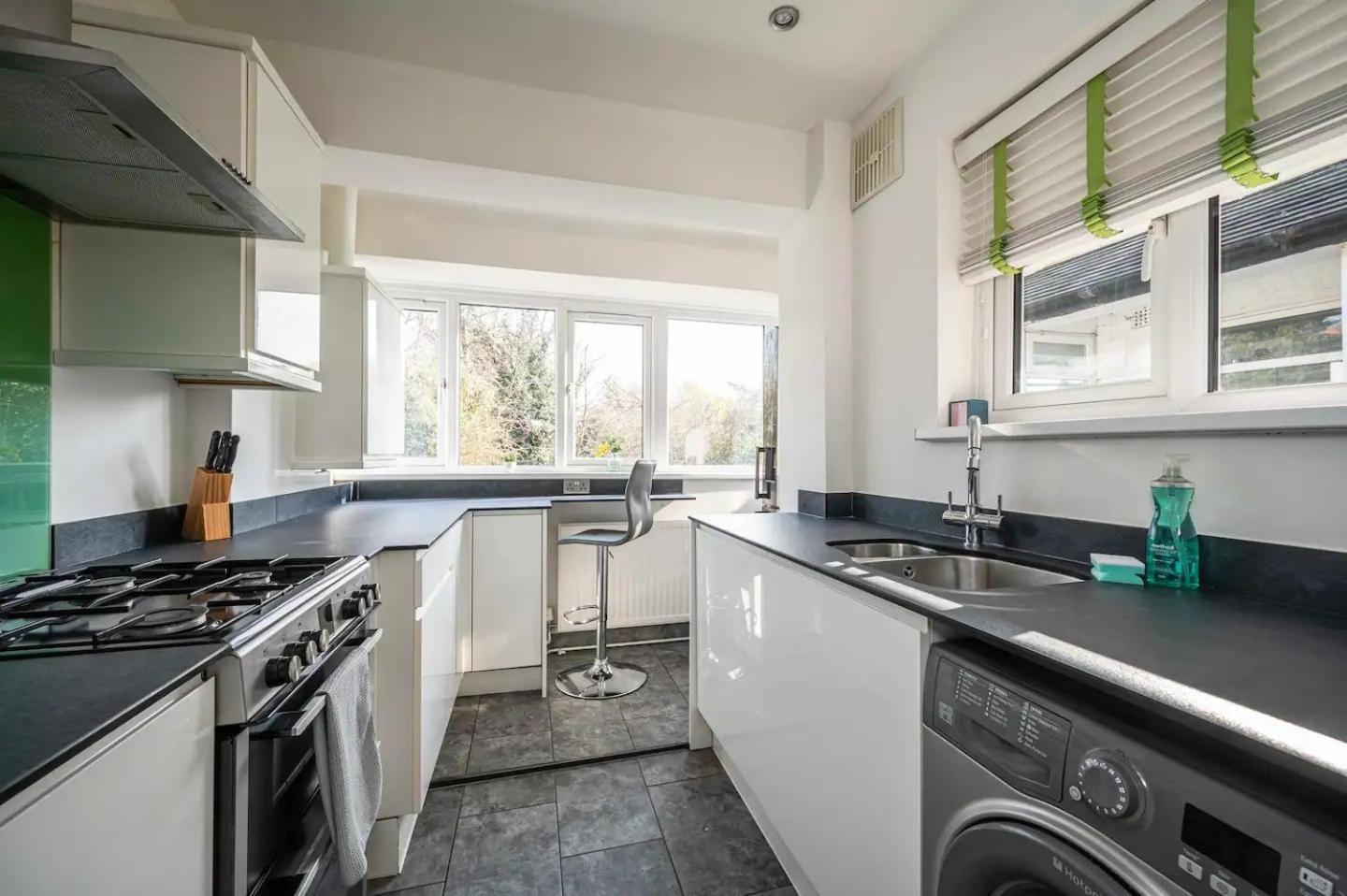 Apartment Pass The Keys Modern Beckenham Fast Train Links